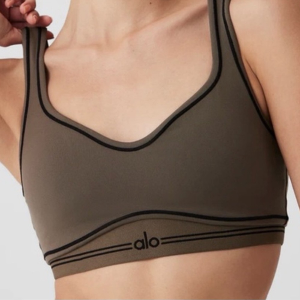 Alo airbrush heart throb bra in olive tree